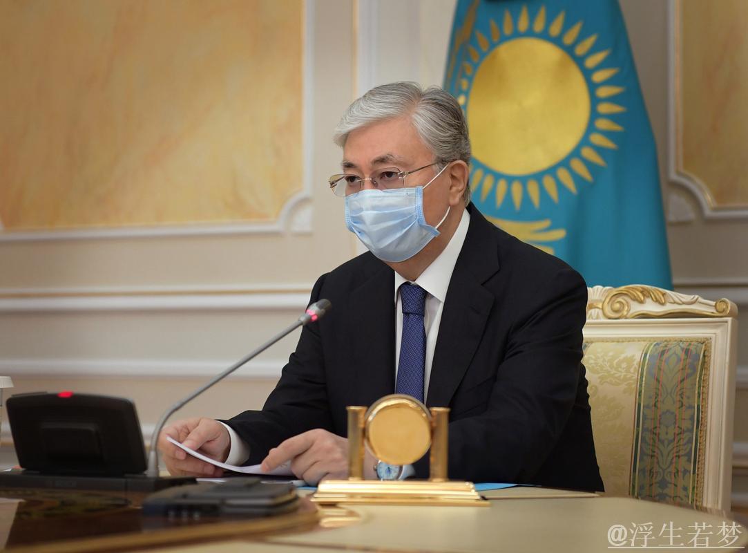 习近平与哈萨克斯坦总统托卡耶夫举行会晤 习近平与哈萨克斯坦总统托卡耶夫举行会晤