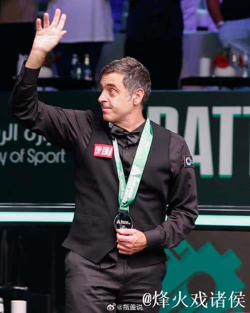 罗伯逊10-9险胜奥沙利文 夺得斯诺克沙特大师赛冠军 罗伯逊10-9险胜奥沙利文 夺得斯诺克沙特大师赛冠军