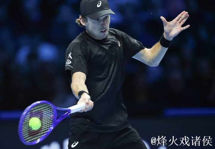 辛纳2-0德米纳尔 连续3年挺进年终总决赛争冠战 辛纳2-0德米纳尔 连续3年挺进年终总决赛争冠战